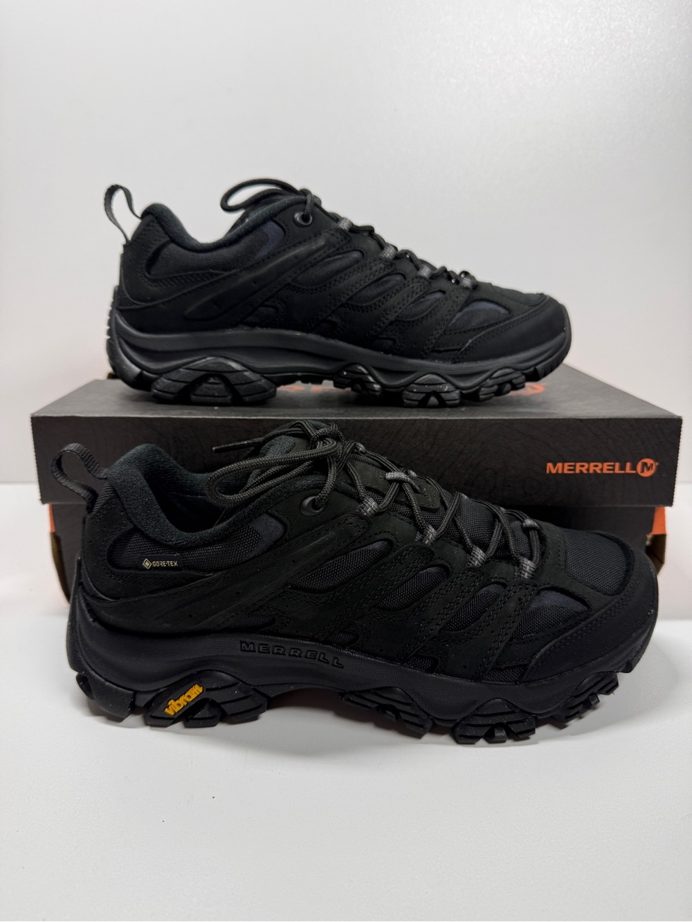 NIB Men's Merrell Moab 3 GTX  Size: 8.5
